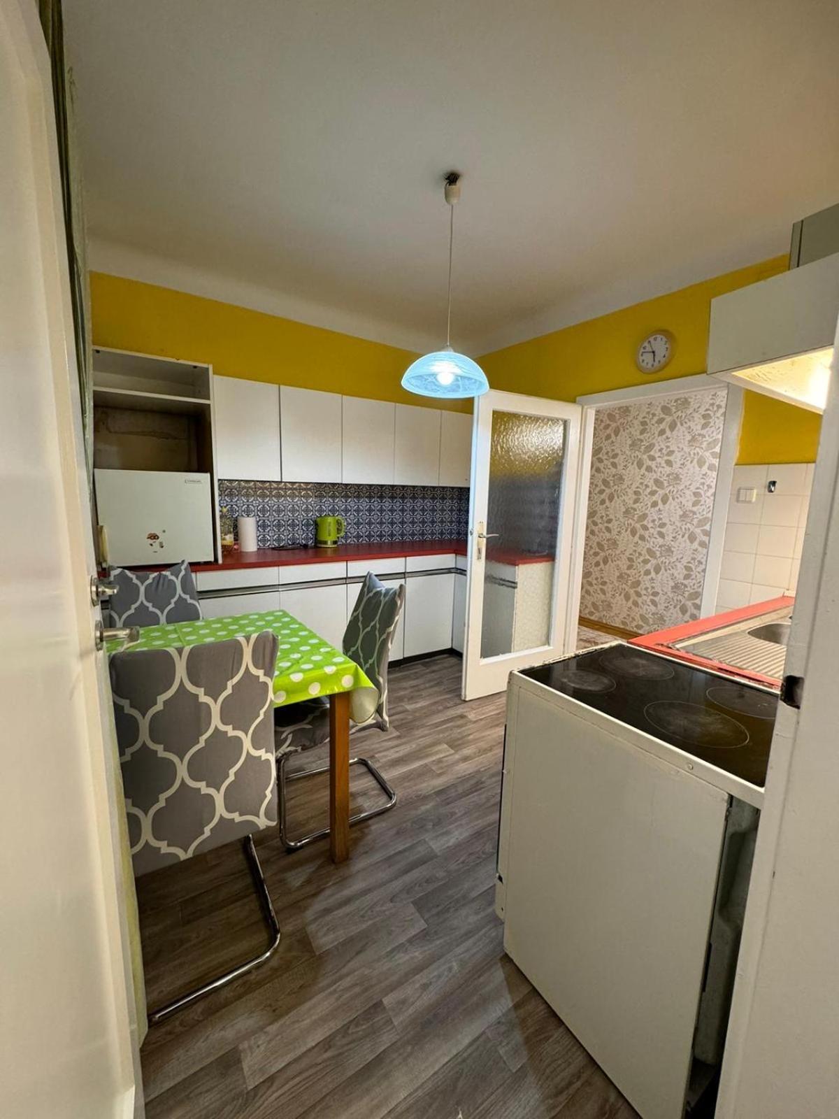 Schoene Angenehme Apartament *